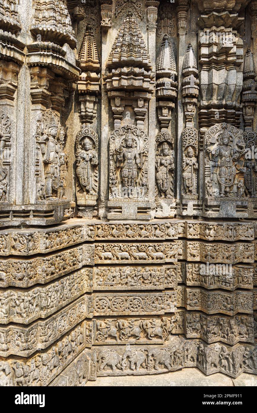 India, Karnataka, Somanathapura, Keshava or Chennakesava temple, external frieze Stock Photo