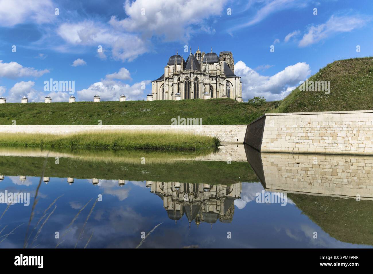Toul Ramparts France, Meurthe et Moselle, Toul, the Saint Etienne de Toul cathedral ...
