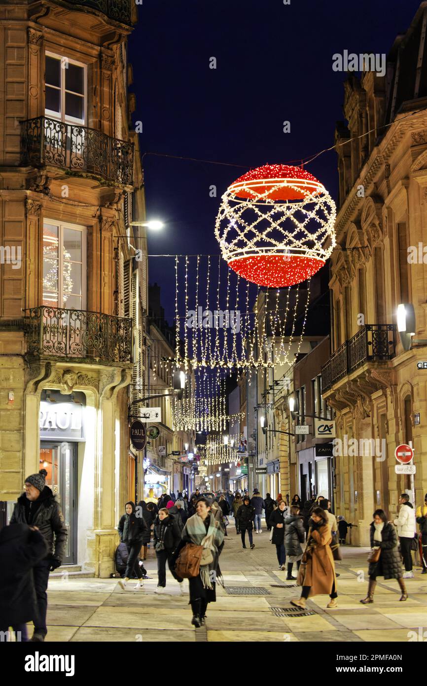 France, Moselle, Metz, illumination on the Christmas markets and in the streets for the end of year celebrations Stock Photo