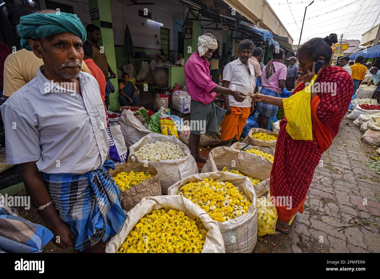 India, Tamil Nadu, Madurai, flower market Stock Photo Alamy