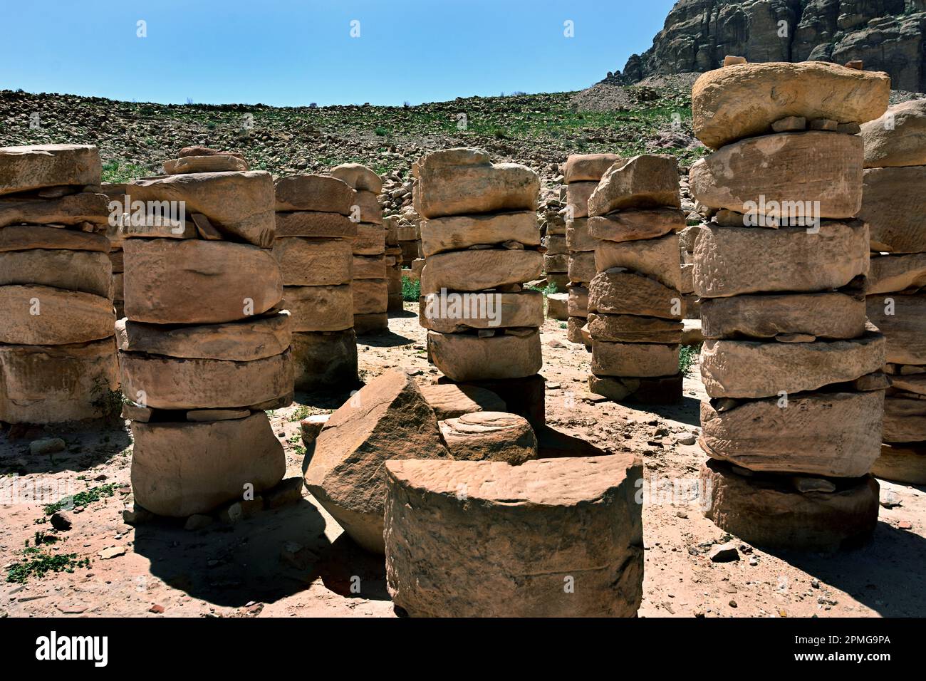 Great Temple of Petra city Nabataean caravan-city rock-cut façades Jordan carved sandstone rock desert.Petra city Nabataean caravan-city rock-cut faça Stock Photo