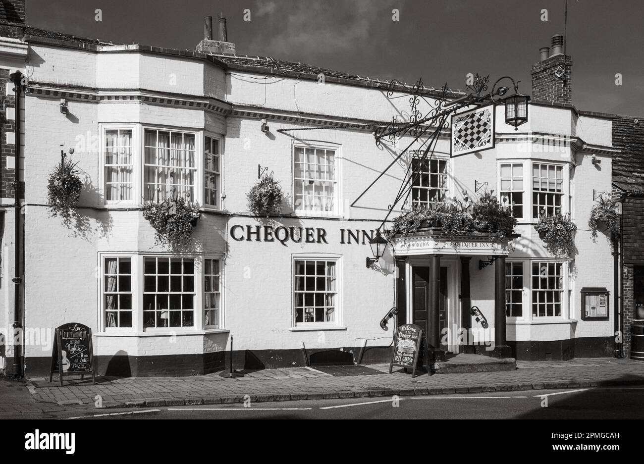 The 15th century Chequer Inn, a traditional pub in Steyning, West Sussex, UK. Stock Photo