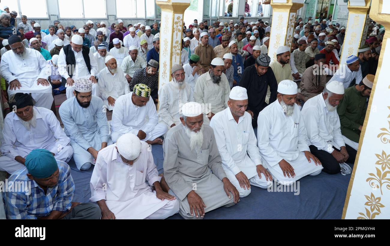 is it called ramadan or ramzan