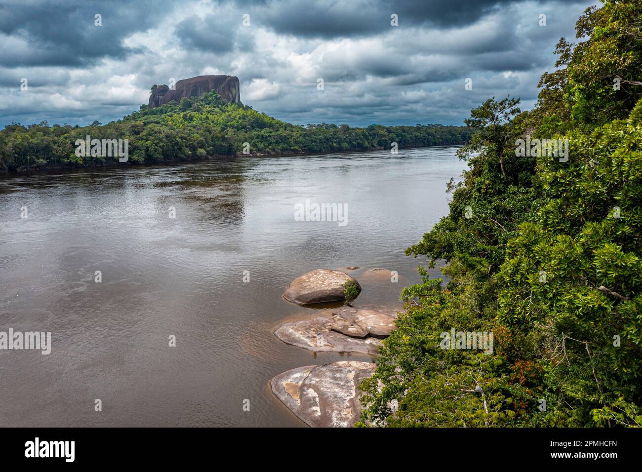 Curimacare Rock on the Casiquiare River in the deep south of Venezuela, South America Stock Photo