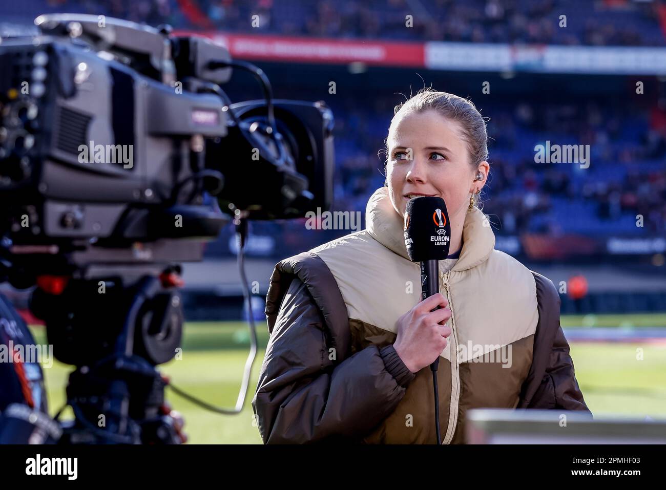 Stadion Feijenoord, Netherlands. 13th Apr, 2023. STADION FEIJENOORD, NETHERLANDS - APRIL 13: Noa Vahle presenter of RTL 7 and Johan Boskamp analist of RTL 7 taking a selfie after the Quarterfinal First Leg - UEFA Europa League match between Feyenoord and AS Roma at the Rotterdam on April 13, 2023 in Stadion Feijenoord, Netherlands (Photo by Marcel ter Bals/Orange Pictures) Credit: Orange Pics BV/Alamy Live News Stock Photo
