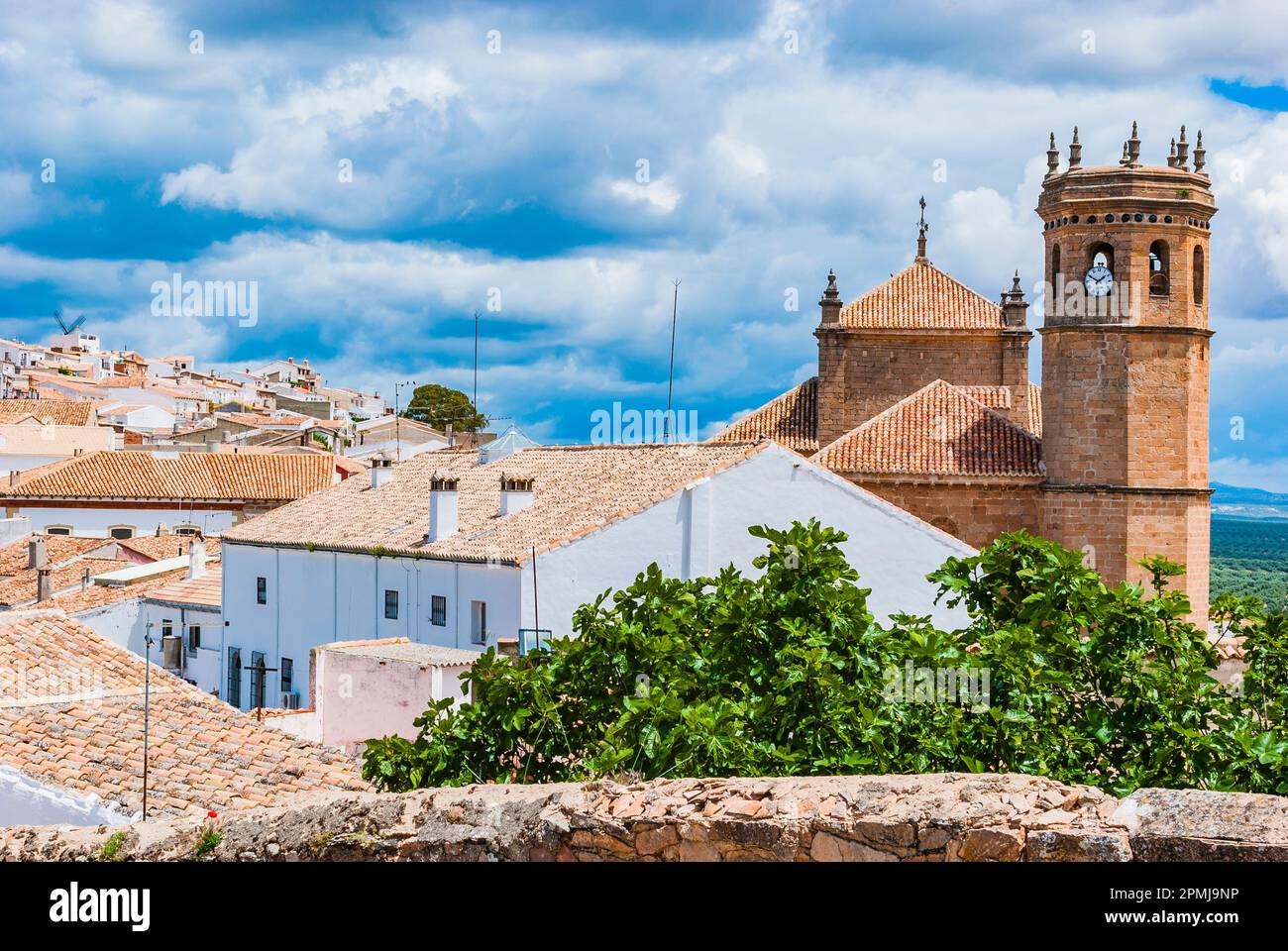 Church of San Mateo stands out on the roofs of the town. Baños de la Encina, Jaén, Andalucía, Spain, Europe Stock Photo
