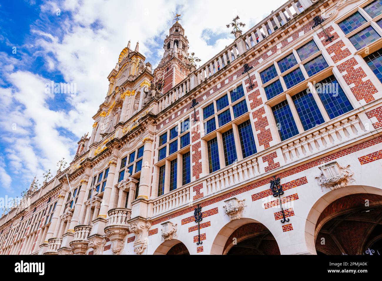 Facade of central library of the Catholic University of Leuven, rebuilt after the fire of 1940. Leuven, Flemish Community, Flemish Region, Belgium, Eu Stock Photo