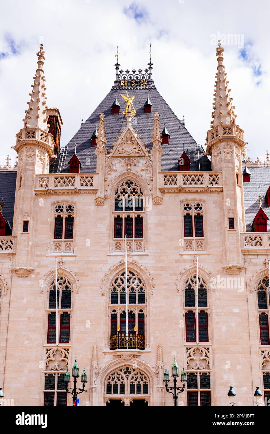 Facade. The Provinciaal Hof, Province Court, is a Neogothical building on the market place in Bruges. It is the former meeting place for the provincia Stock Photo