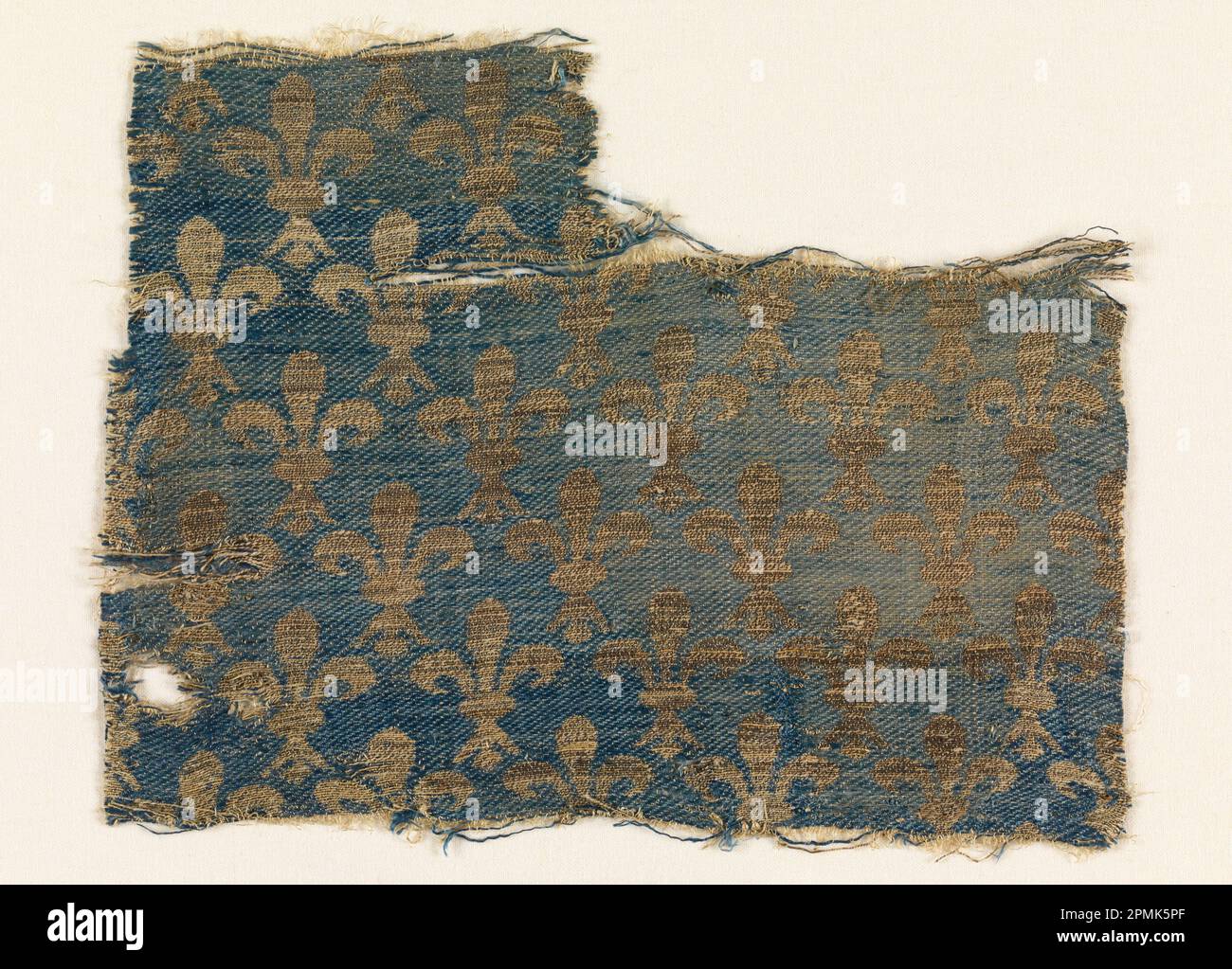 Fragment (Italy); silk and gilded parchment wrapped around linen core ...