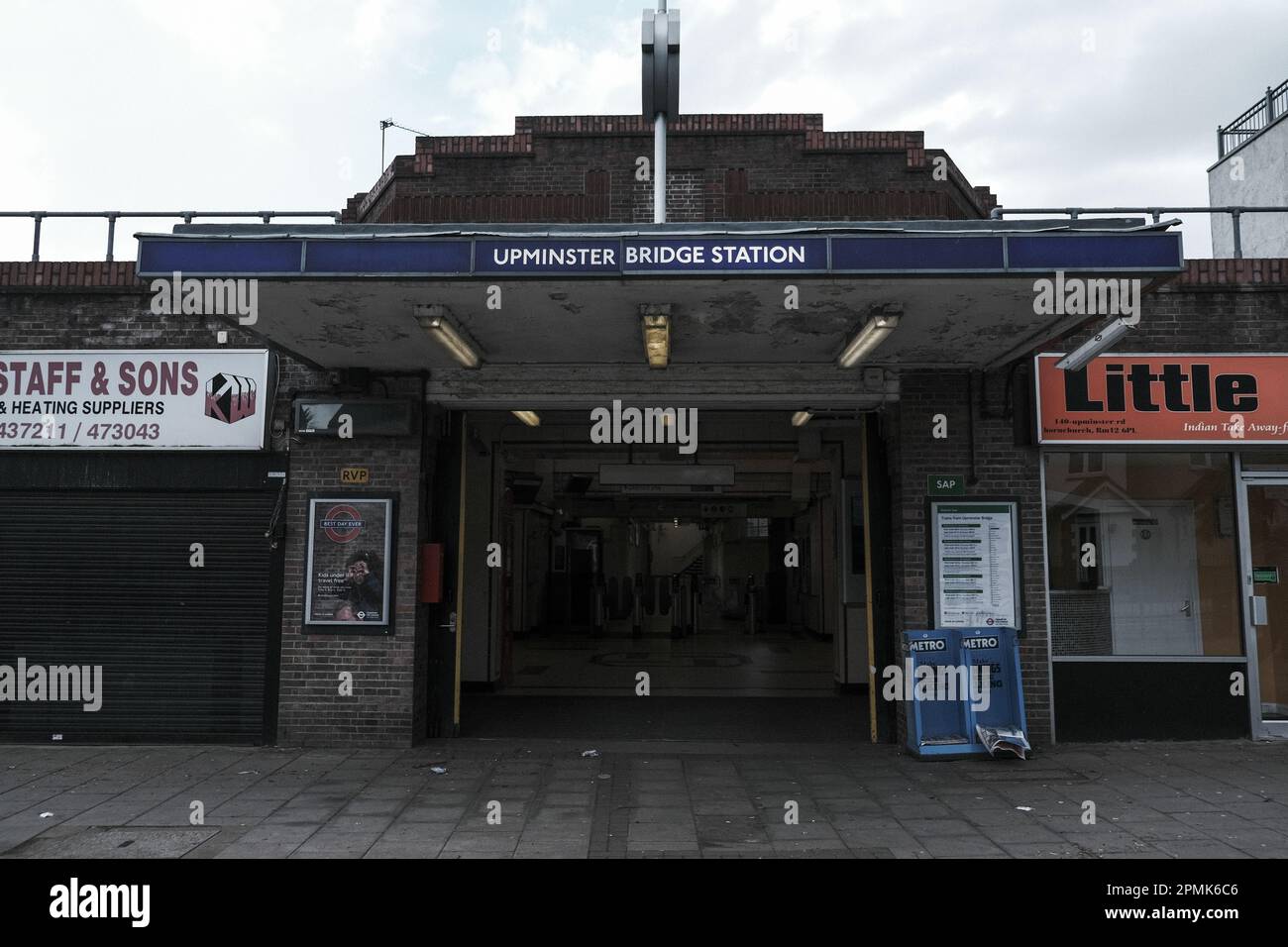 Upminster Bridge Station Stock Photo Alamy