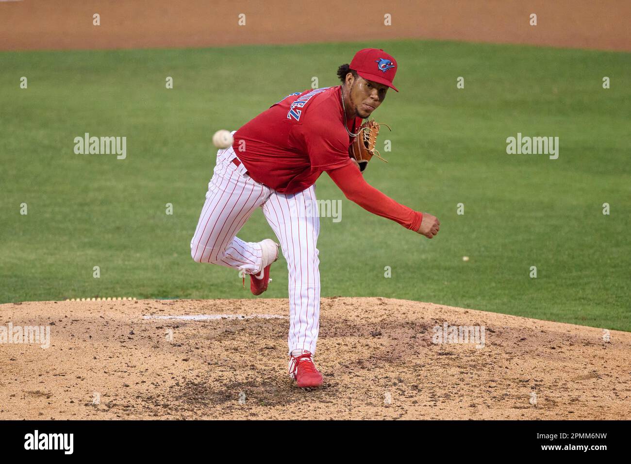 Clearwater Threshers pitcher Jonh Henriquez (6) during an MiLB Florida
