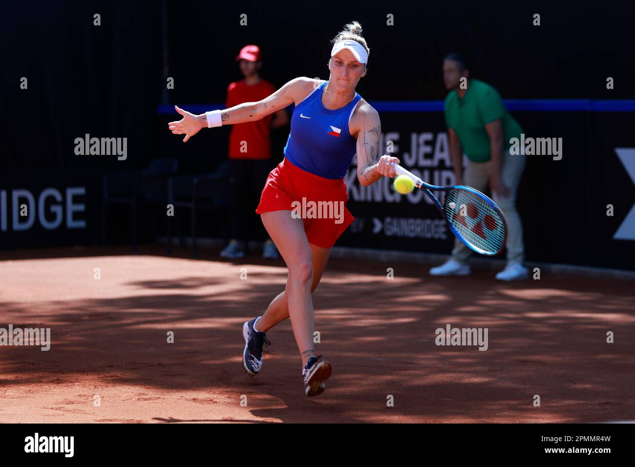 República Checa gana la Billie Jean King Cup tras vencer a Ucrania