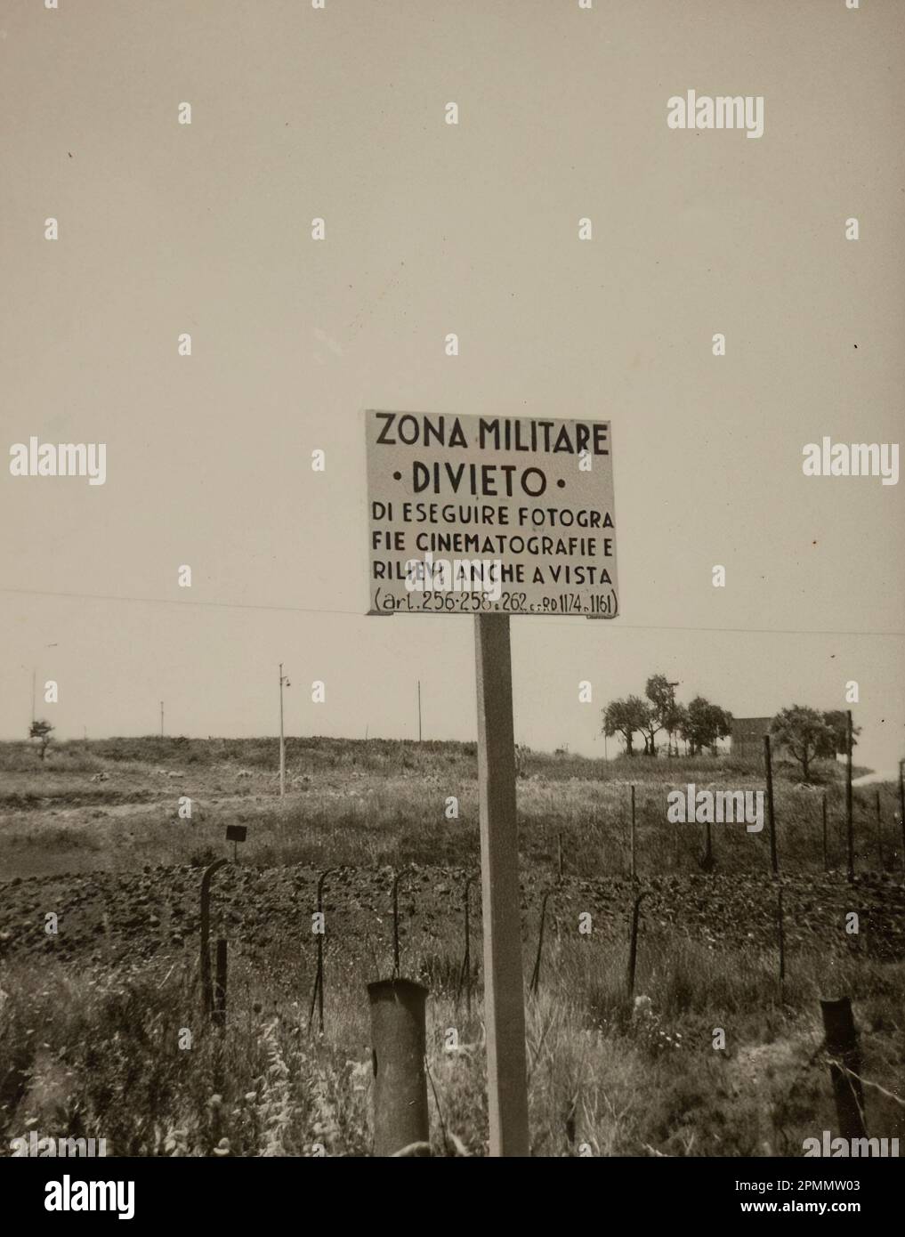 Rome, Italy may 1951: An Italian military sign reading 'restricted area, no photography allowed' in the 1950s. Stock Photo