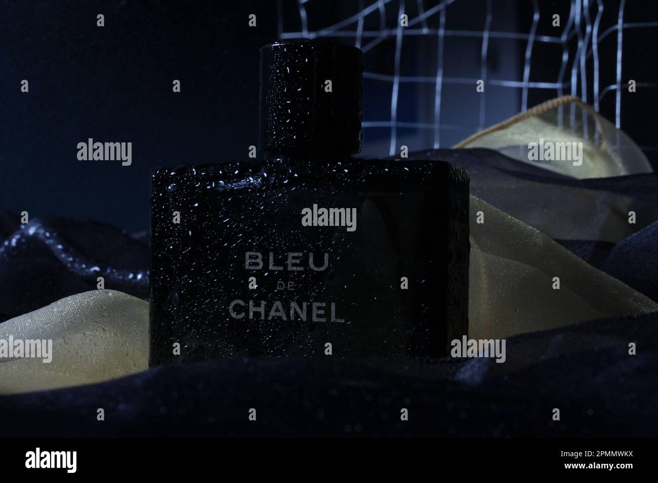 Chanel perfume hi-res stock photography and images - Page 2 - Alamy