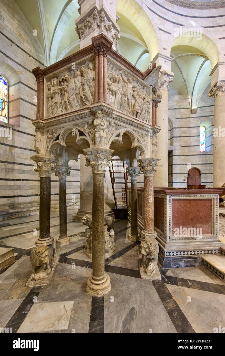 pulpit, interior shot of The Baptistry of St. John, Battistero di San Giovanni, Pisa, Tuscany, Italy Stock Photo