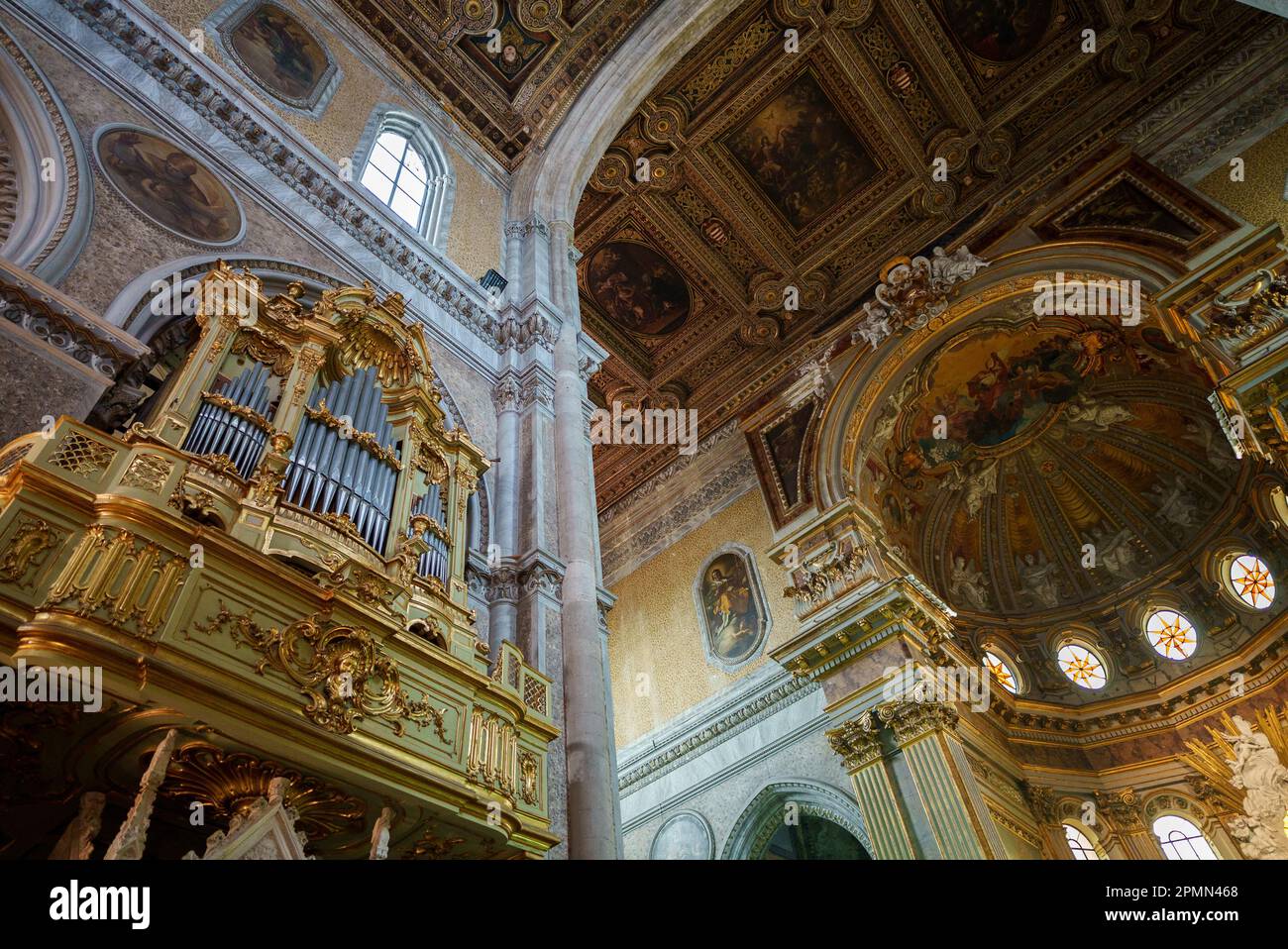 Italy, Naples - 22.10.2022: Inside of Cathedral of the Assumption of ...