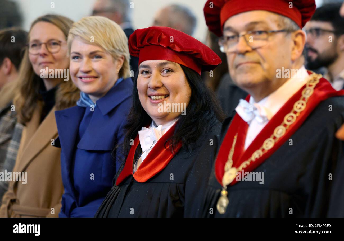 Investiture of st martin hi-res stock photography and images - Alamy