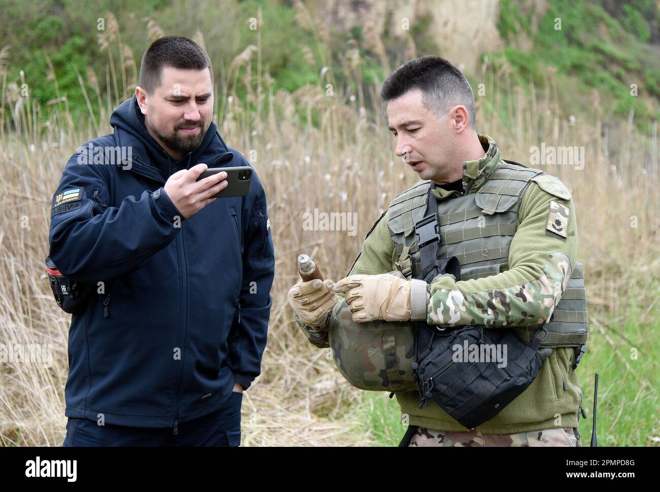 Non Exclusive: KYIV, UKRAINE - APRIL 13, 2023 - An employee of the