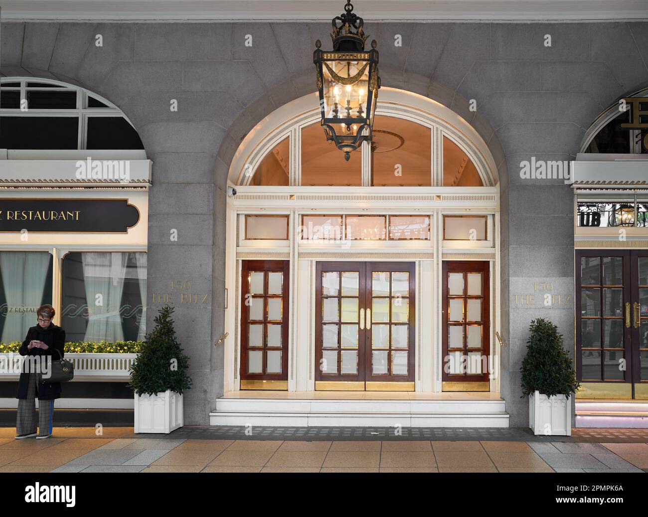 Ritz hotel, London, England Stock Photo Alamy