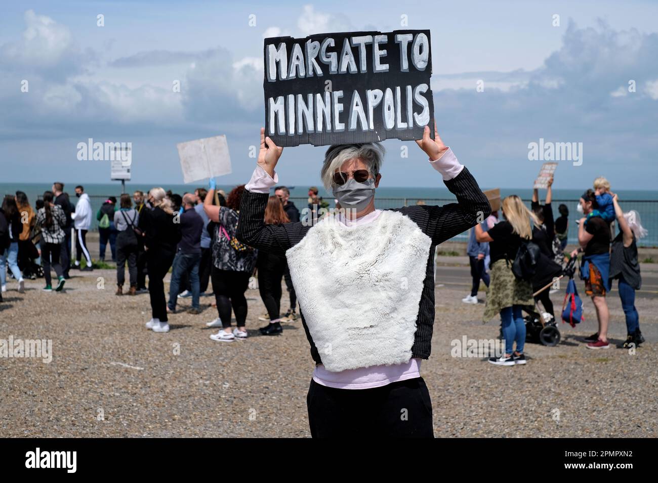Women protest hi-res stock photography and images - Alamy