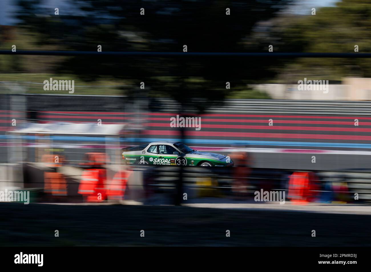 Skoal bandit hi-res stock photography and images - Alamy