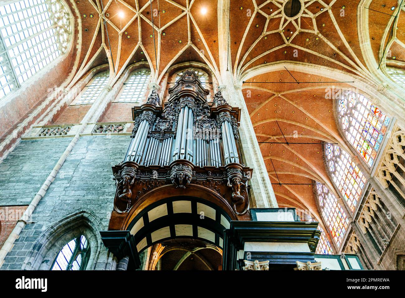 The great organ built in 1935 by Klais is the biggest of the Benelux. St Bavo's Cathedral, interior. Ghent, East Flanders, Flemish Region, Belgium, Eu Stock Photo