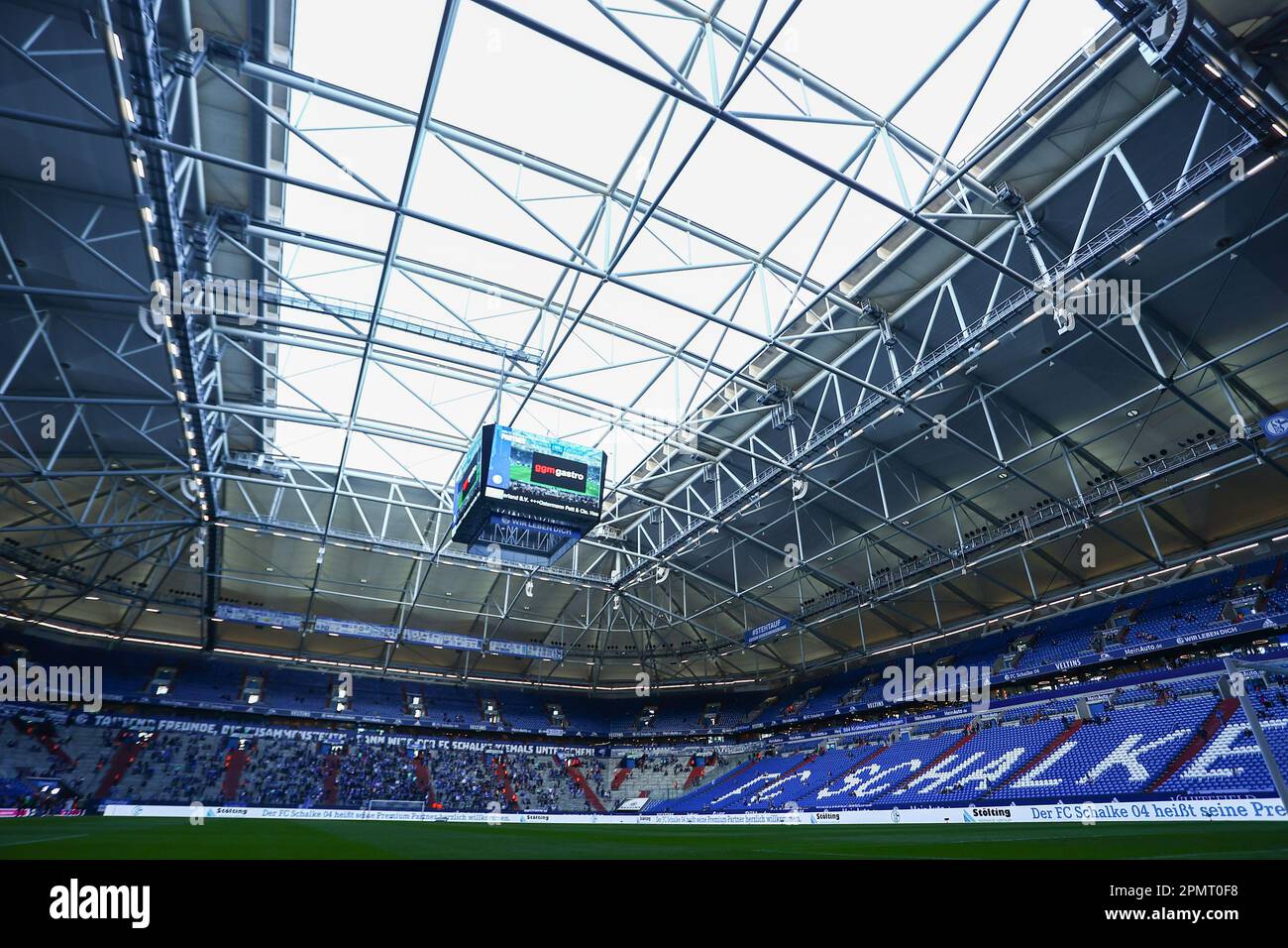 Veltins Arena, Gelsenkirchen, GER, FC Schalke 04 vs. Hertha BSC, Fussball, 1. Bundesliga, 28. Spieltag, Spielzeit 2022/2023, 14.04.2023  DFL REGULATIONS PROHIBIT ANY USE OF PHOTOGRAPHS AS IMAGE SEQUENCES AND/OR QUASI-VIDEO.  Credit: Ant Palmer/Alamy Live News Stock Photo