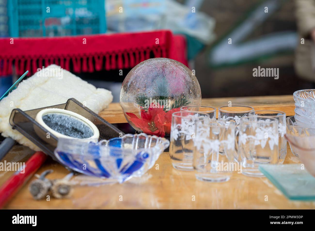 Dresden, Germany. 15th Apr, 2023. A glass ball with poinsettias lies
