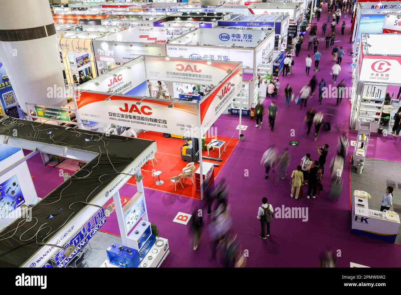 Guangzhou, China's Guangdong Province. 15th Apr, 2023. Guests visit the