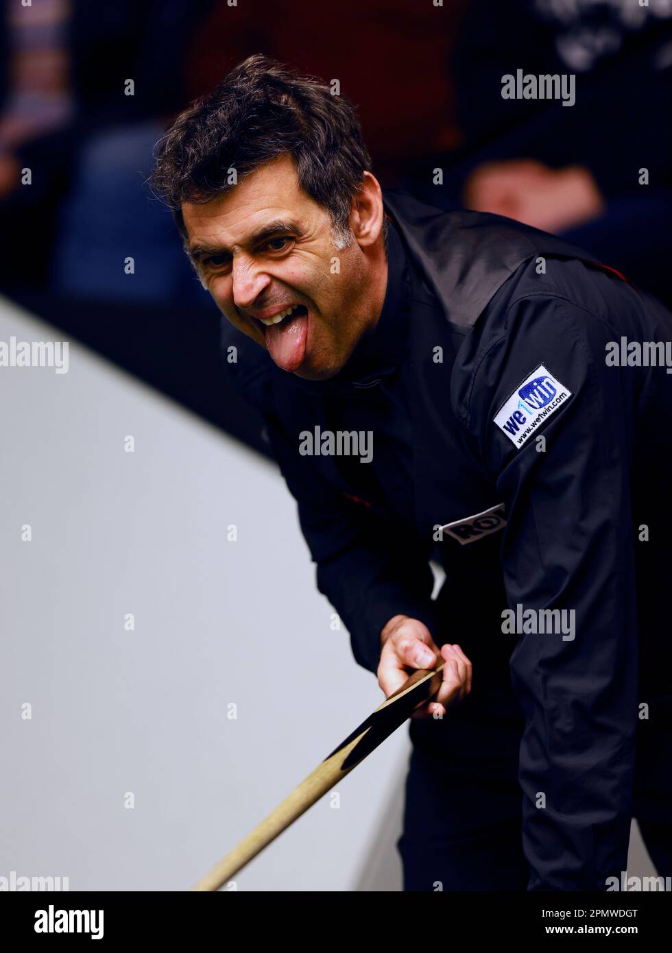 Ronnie O'Sullivan during day one of the Cazoo World Snooker Championship at  the Crucible Theatre, Sheffield. Picture date: Saturday April 15, 2023  Stock Photo - Alamy