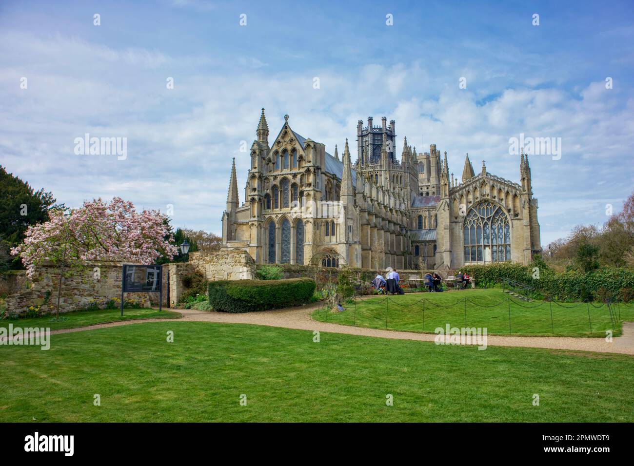 Medieval anglican cathedral hi-res stock photography and images - Alamy