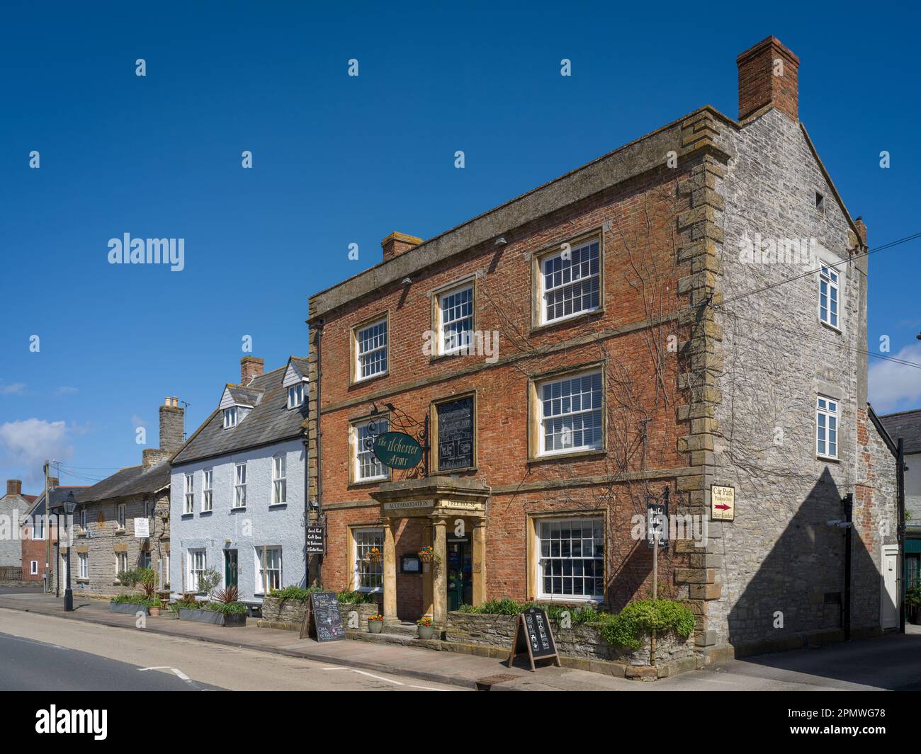 Ilchester Arms Hotel in Somerset Stock Photo