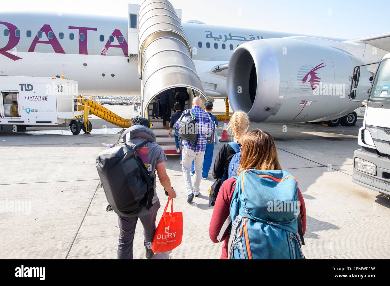 Boarding at Hamad International Airport, Doha Stock Photo
