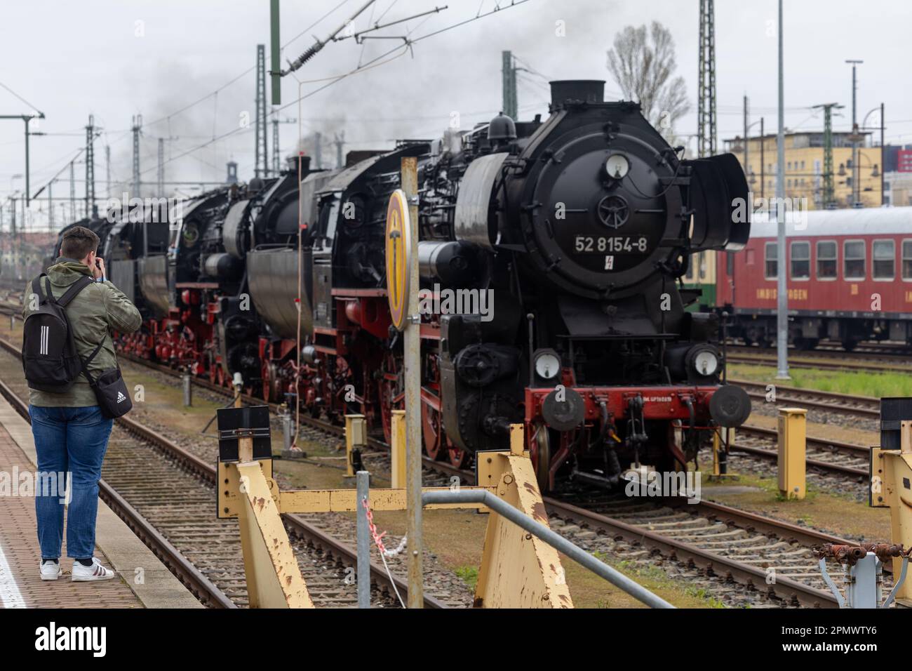 Dresden, Germany. 15th Apr, 2023. A man takes a photo of 52