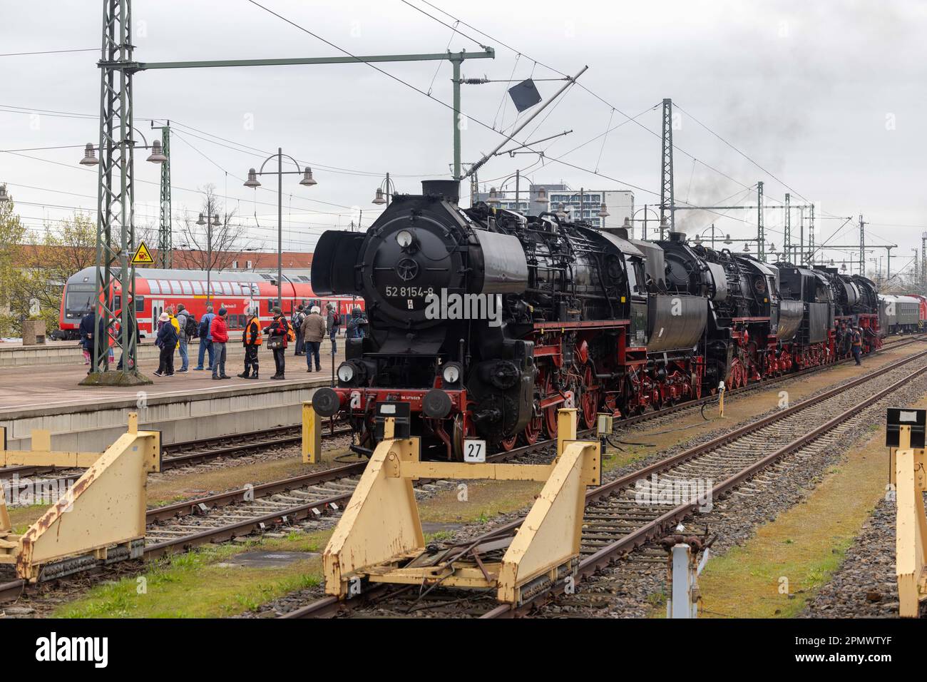 Dresden, Germany. 15th Apr, 2023. 52 81548 stands on the