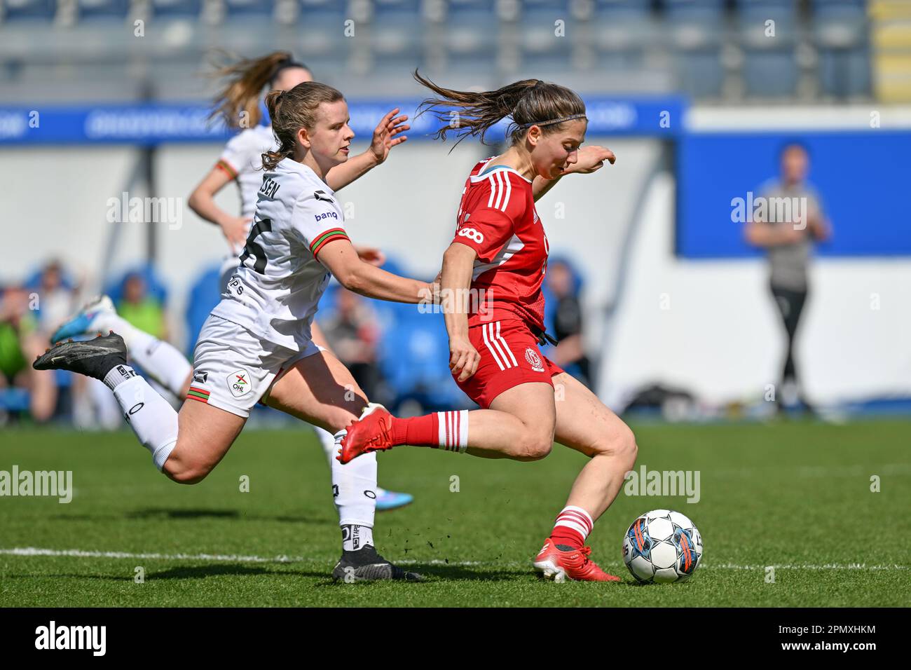 Leuven Belgium. 15th Apr 2023. Karlijn Helsen 16 of OHL
