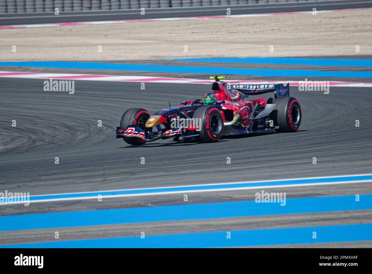 LE CASTELLET, FRANCE, April 8, 2023 : Ancient Formula One car on track ...