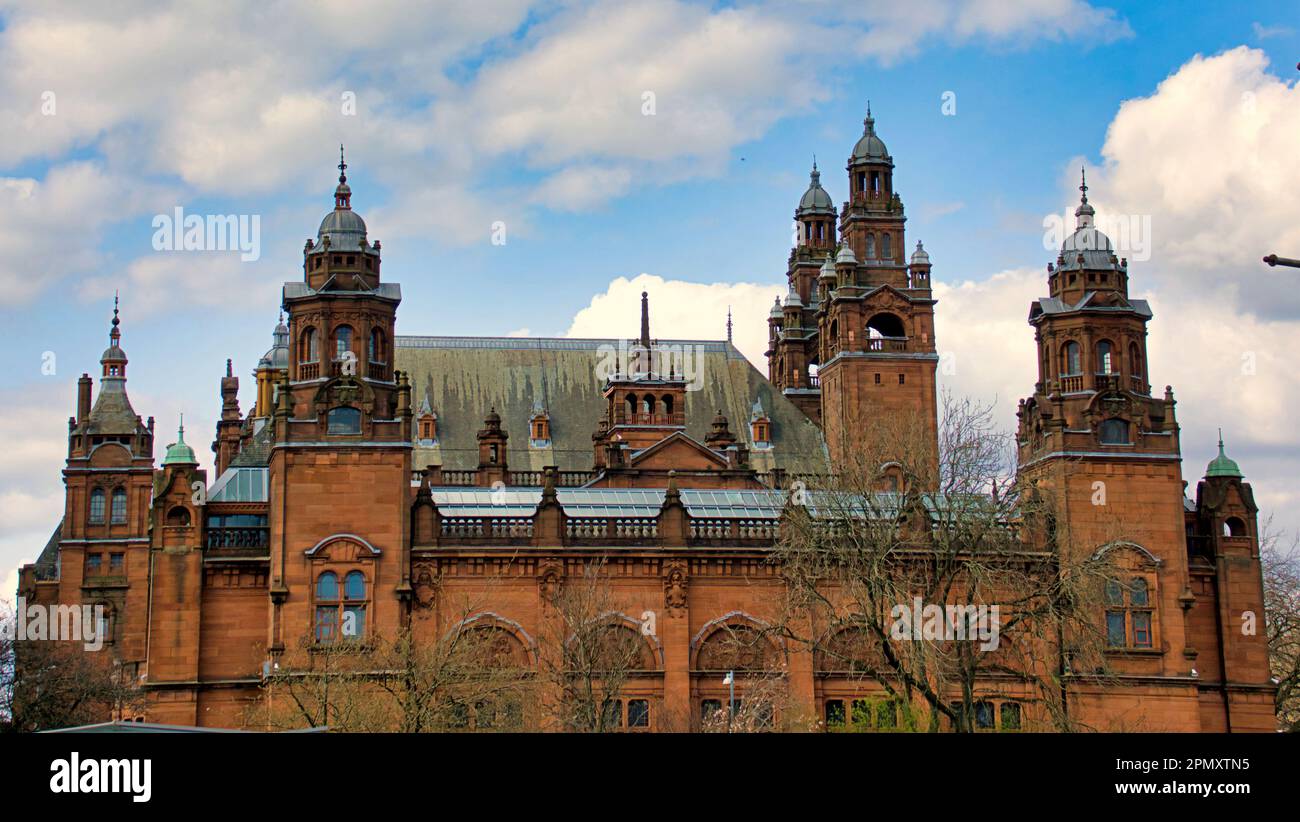 rooftop of Kelvingrove Art Gallery and Museum known locally as the kremlin Stock Photo