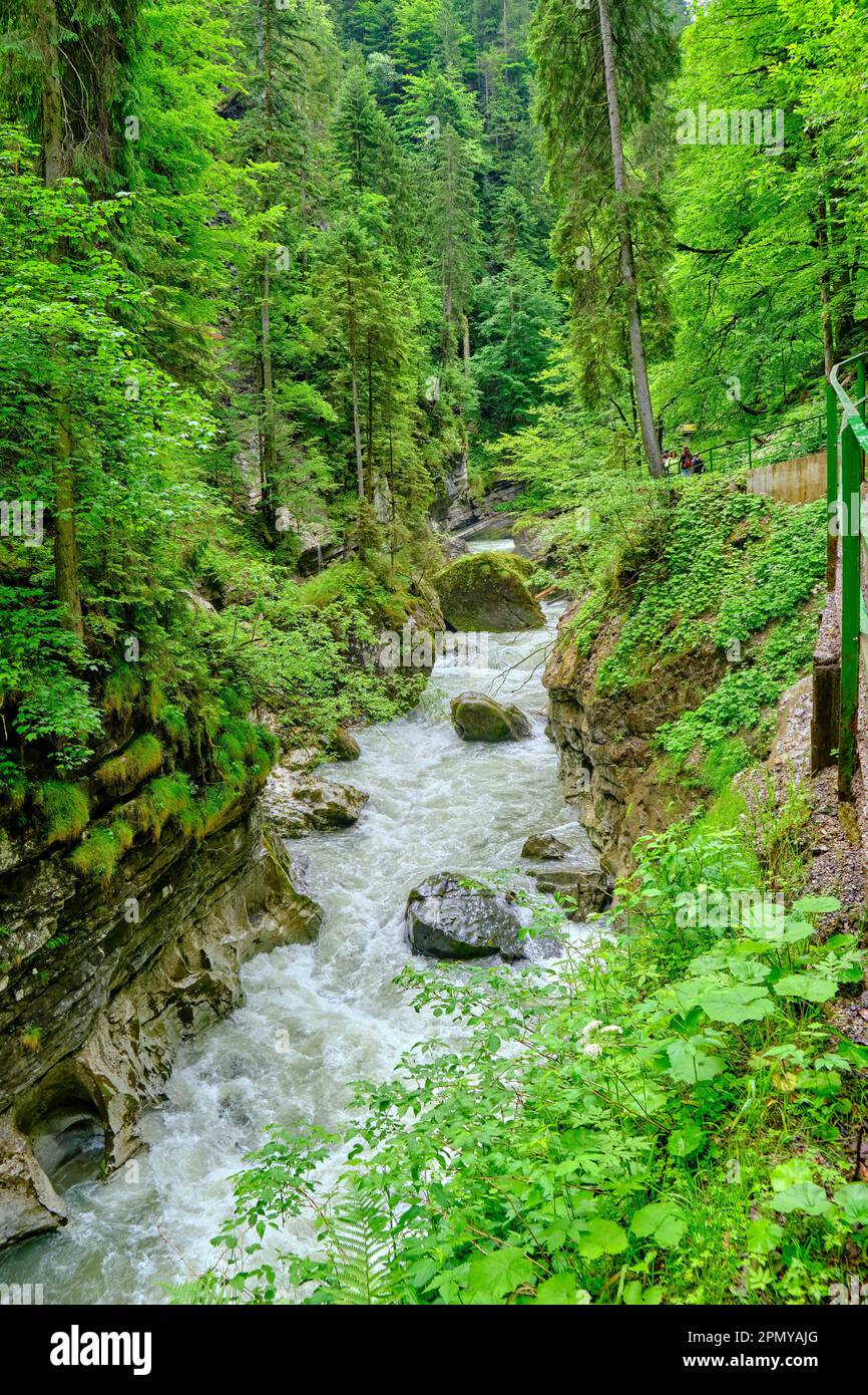Gebirgsfluss Breitach und Breitachklamm, die Breitachklamm ist eine