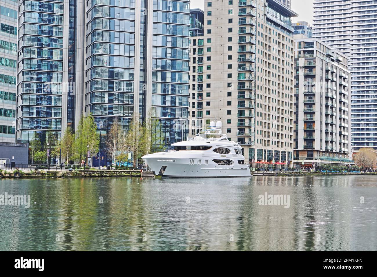 Reichmann canary wharf hi-res stock photography and images - Alamy