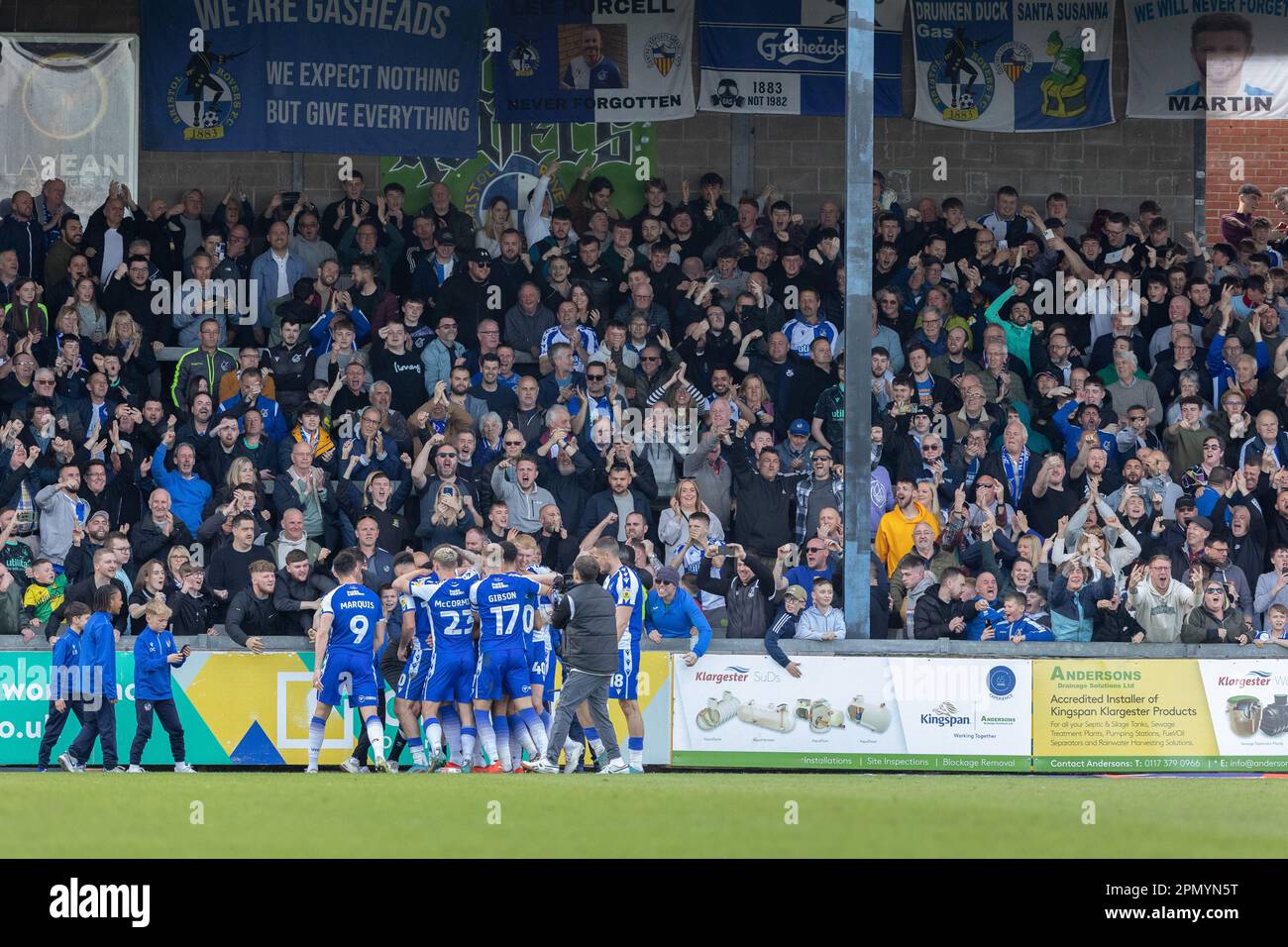 Antony Evans #21 of Bristol Rovers celebrates his injury time equaliser with team mates during the Sky Bet League 1 match Bristol Rovers vs Derby County at Memorial Stadium, Bristol, United Kingdom, 15th April 2023  (Photo by Craig Anthony/News Images) Stock Photo