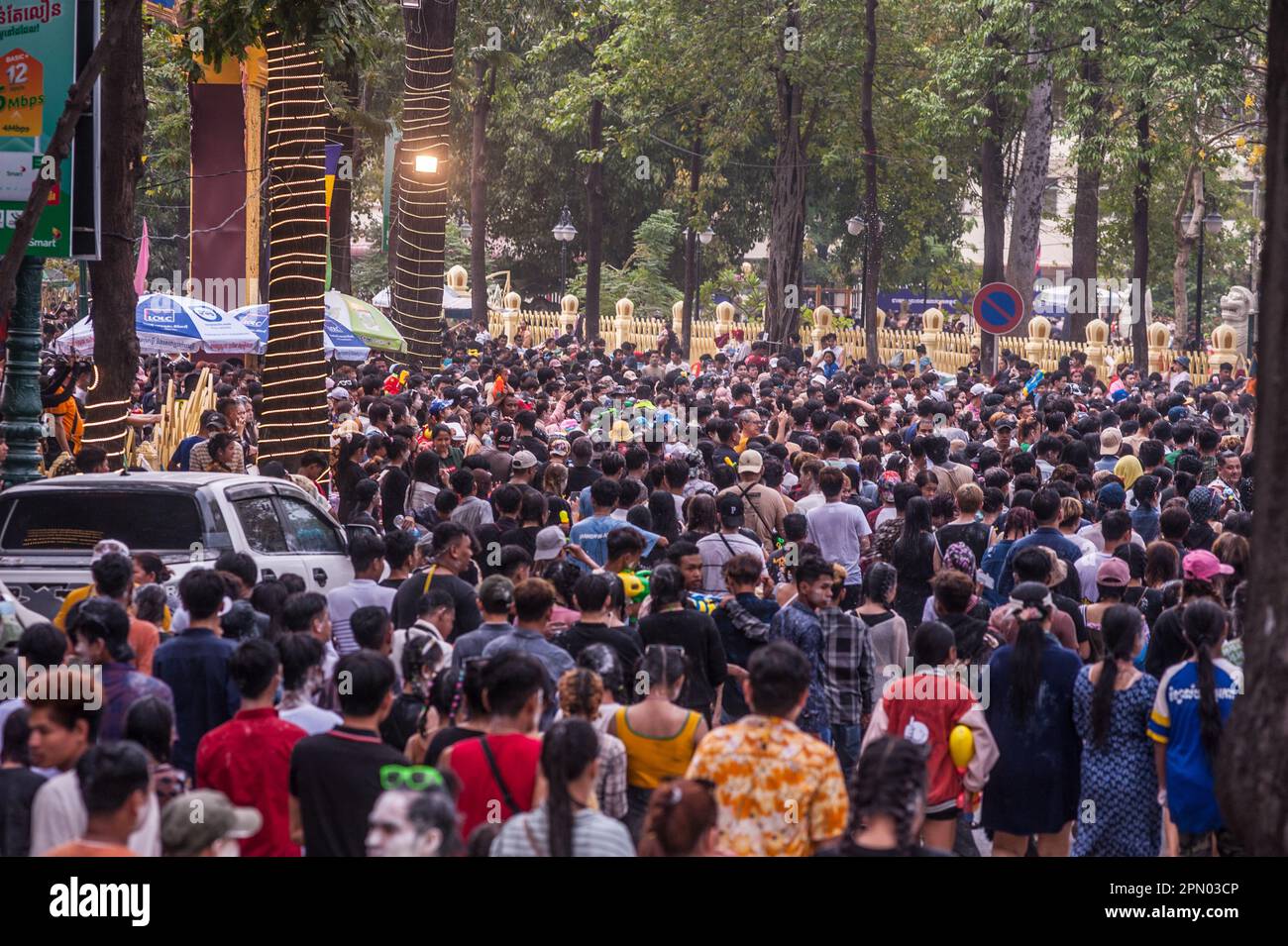 A densely packed crowd during The Cambodian New Year festival. Wat Phnom, Phnom Penh, Cambodia