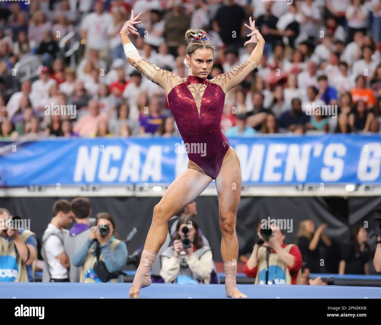 Fort Worth, TX, USA. 15th Apr, 2023. Oklahoma's Jordan Bowers competes on the floor exercise during the finals of the 2023 NCAA National Collegiate Women's Gymnastics Championships at Dickies Arena in Fort Worth, TX. Kyle Okita/CSM(Credit Image: © Kyle Okita/Cal Sport Media). Credit: csm/Alamy Live News Stock Photo