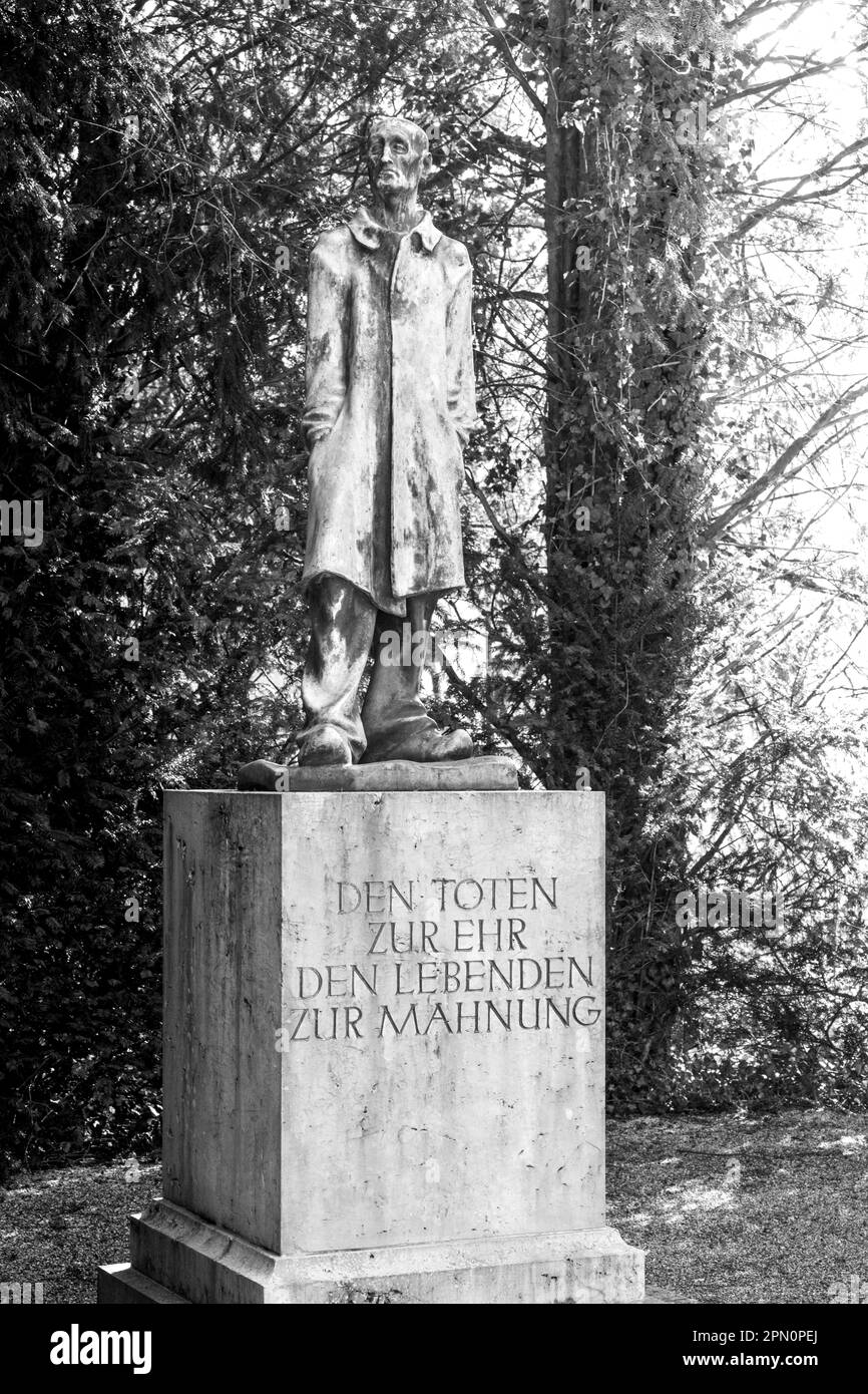 Memorial to honor the dead, to remind the living at the Dachau Concentration Camp Stock Photo