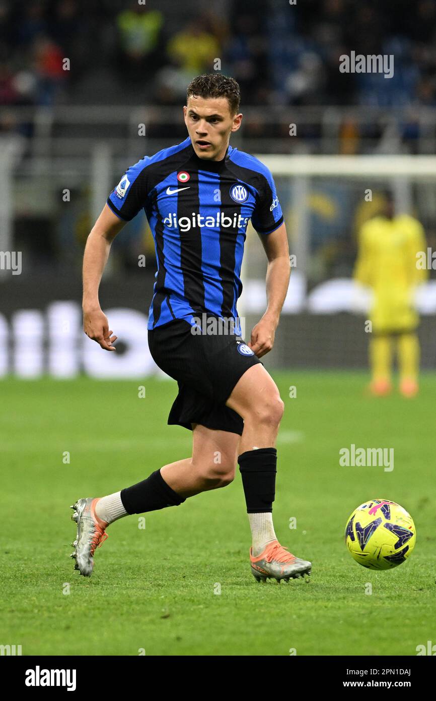 Photo – Inter Milan Midfielder Kristjan Asllani Celebrates 5-1 Serie A Win  Vs AC Milan