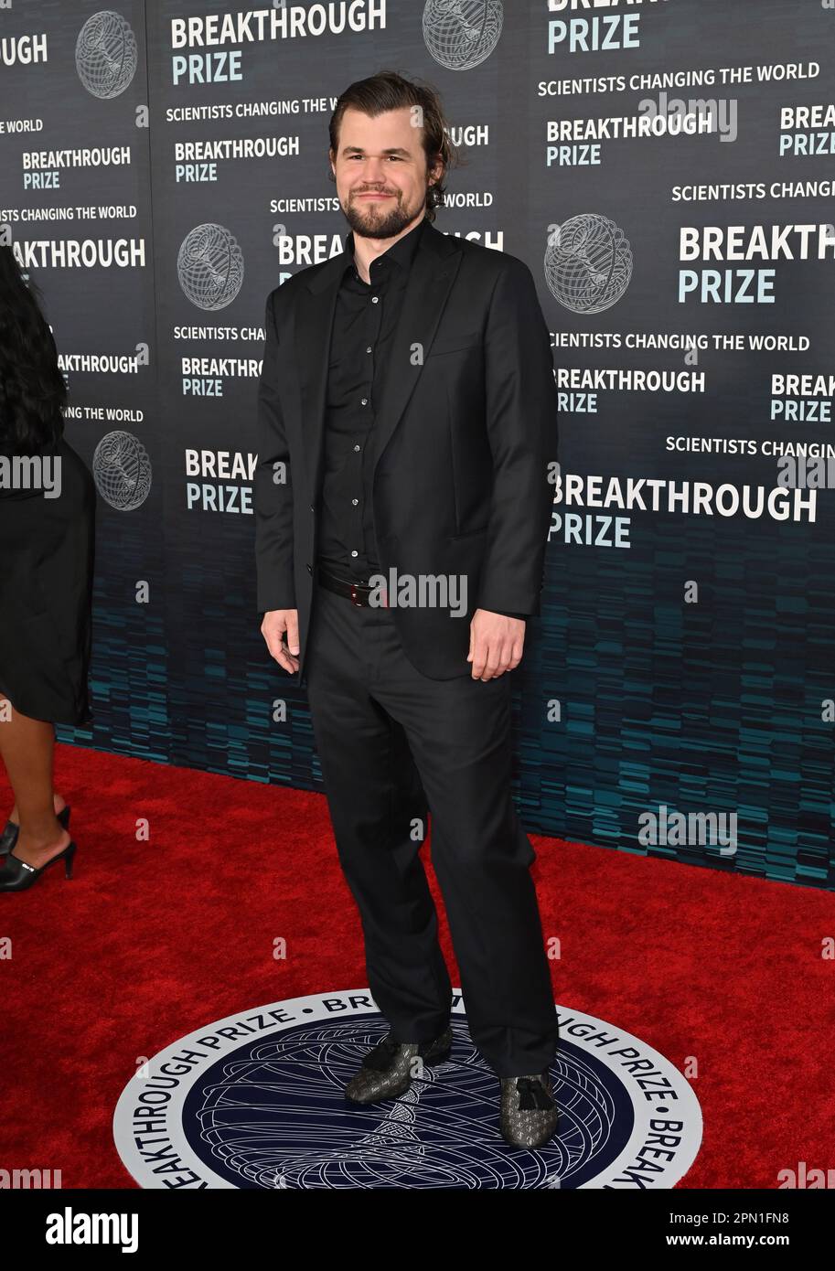 Magnus Carlsen at the 2023 Breakthrough Prize Ceremony for Science ...