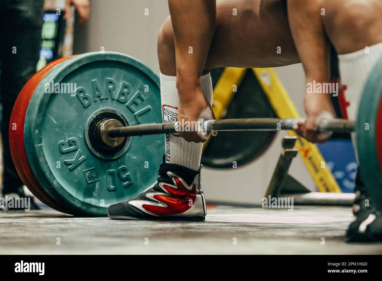 male powerlifter deadlift in powerlifting, FBT deadlift boots in legs