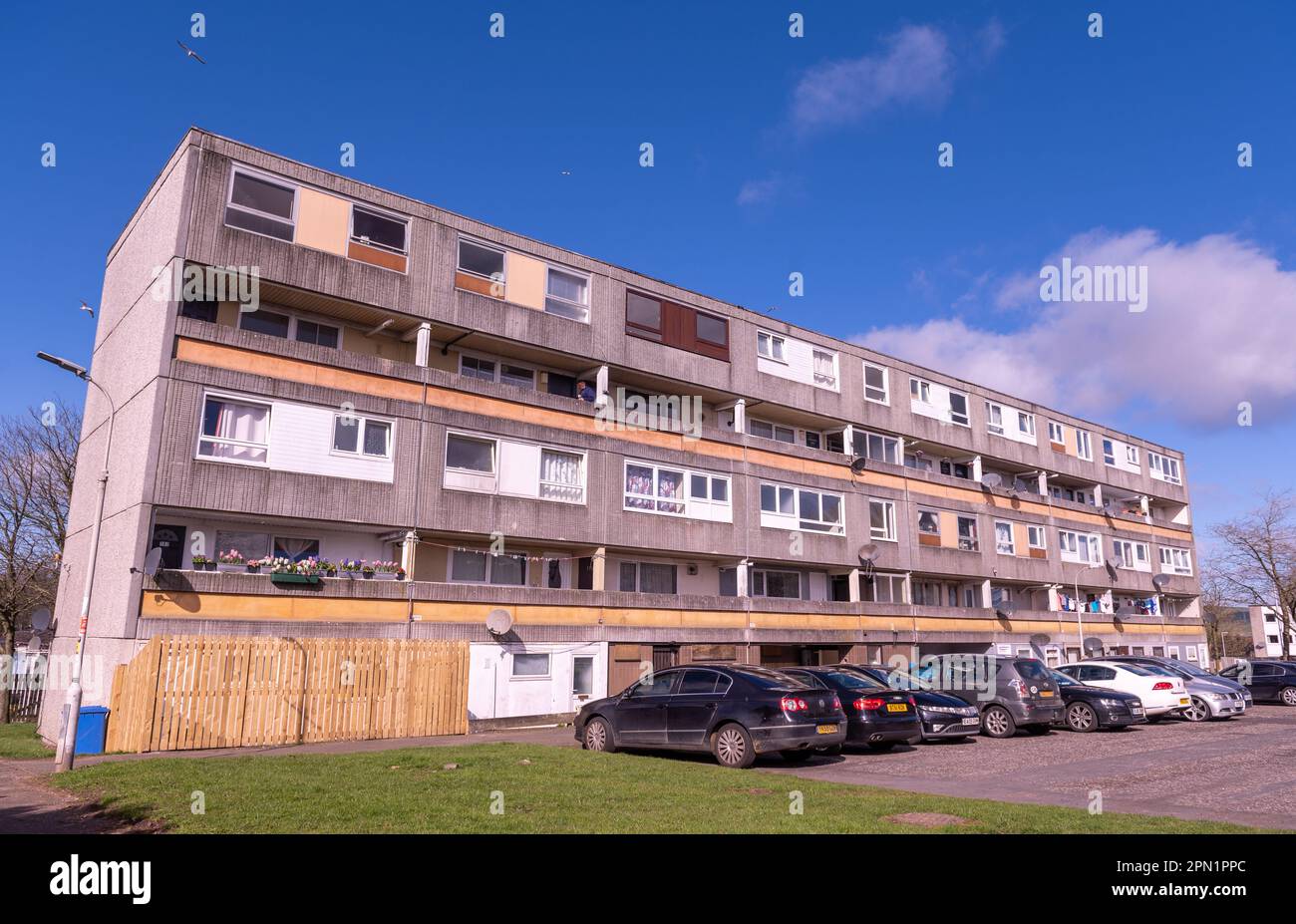 Council flats glenrothes hires stock photography and images Alamy