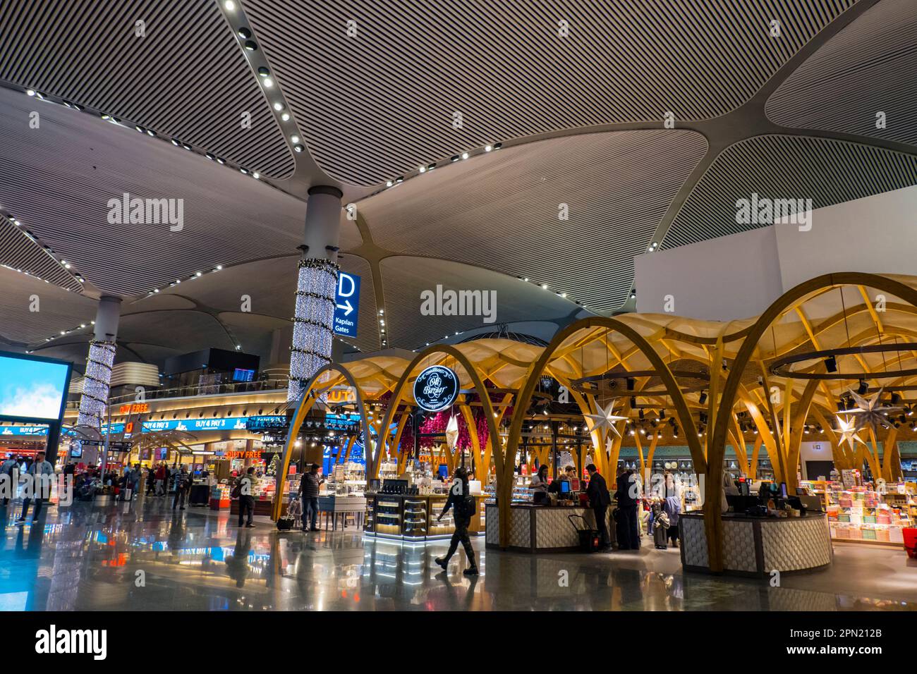 Dutyfree shops, İstanbul Havalimanı, Istanbul Airport, Turkey Stock Photo Alamy