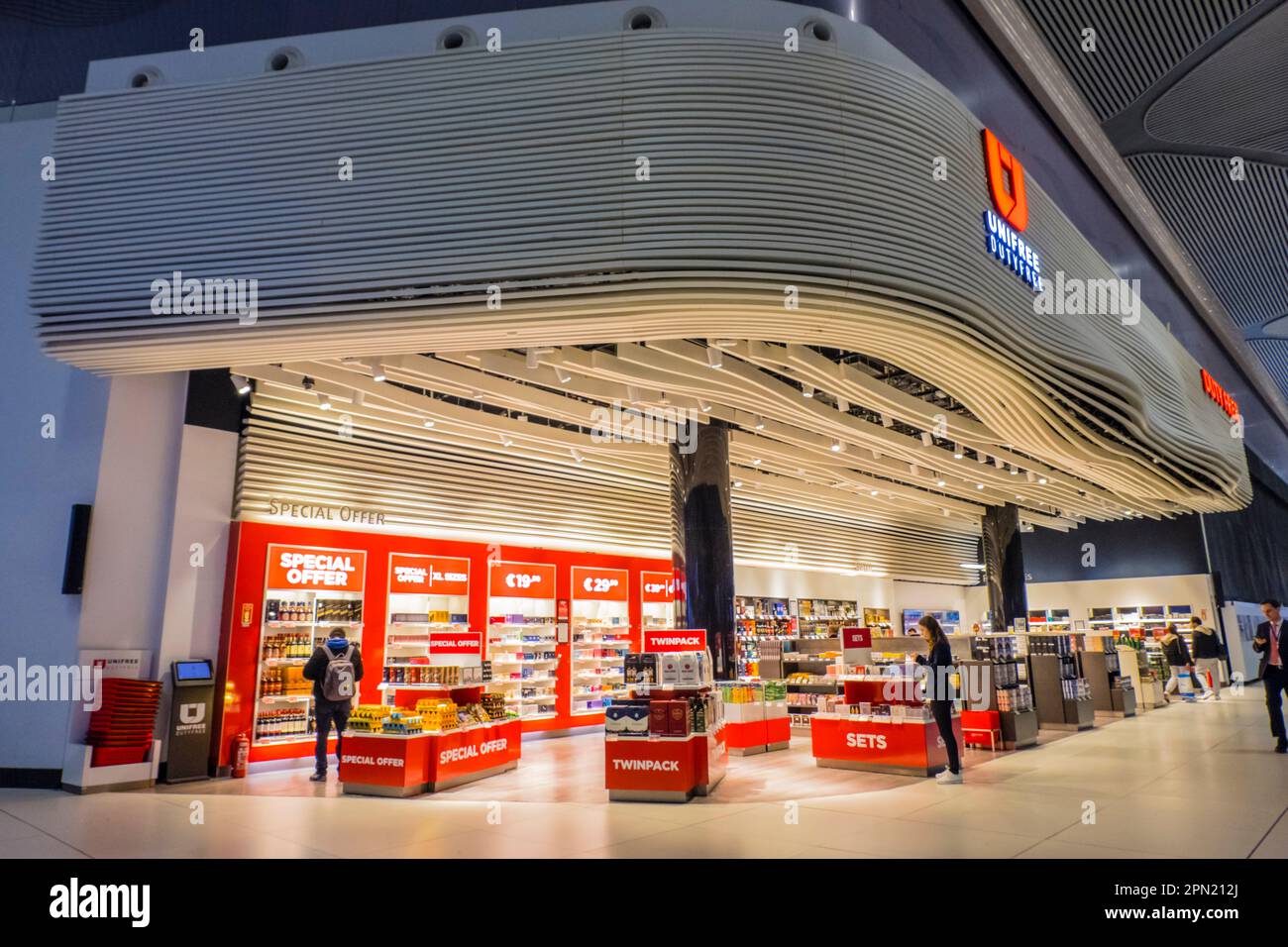 Dutyfree shops, İstanbul Havalimanı, Istanbul Airport, Turkey Stock